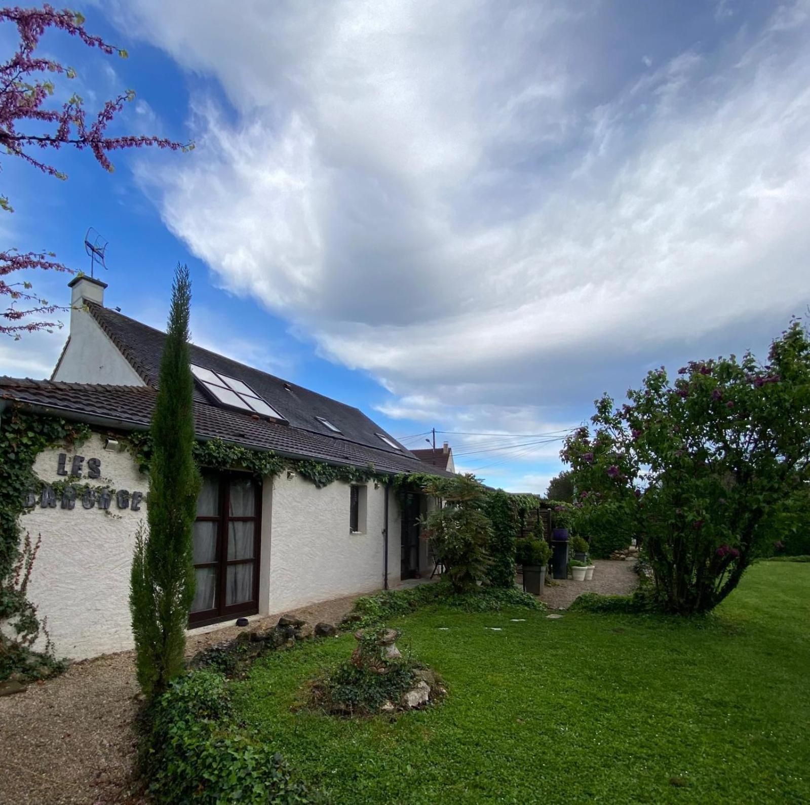 Gite Et Studios Les Barongeres Farges-les-Chalon Buitenkant foto